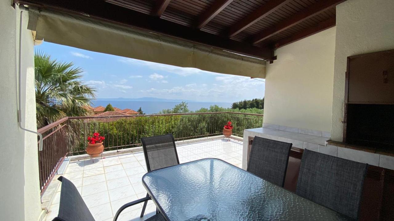 Amazing Sea View Loft, Afytos Apartment ภายนอก รูปภาพ