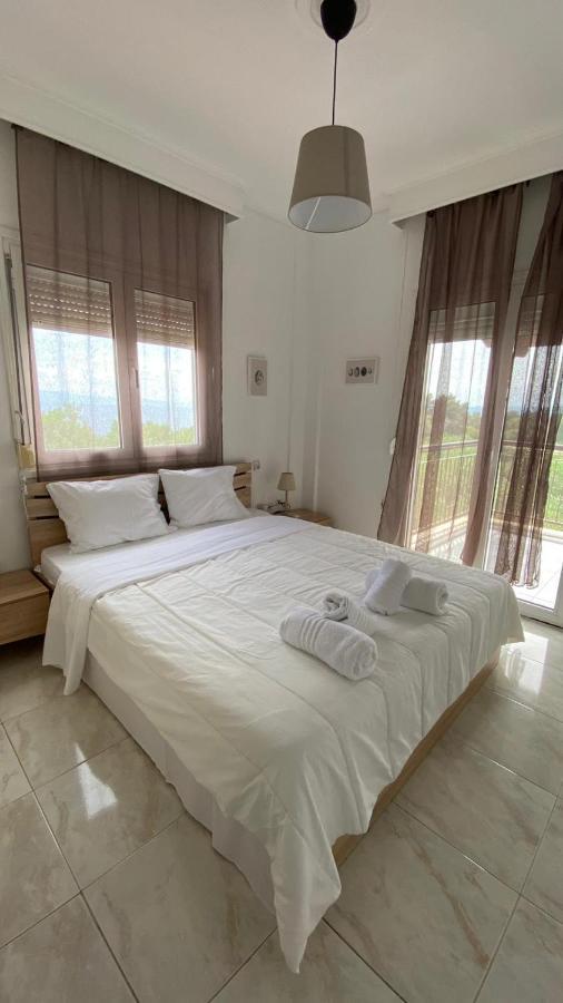 Amazing Sea View Loft, Afytos Apartment ภายนอก รูปภาพ